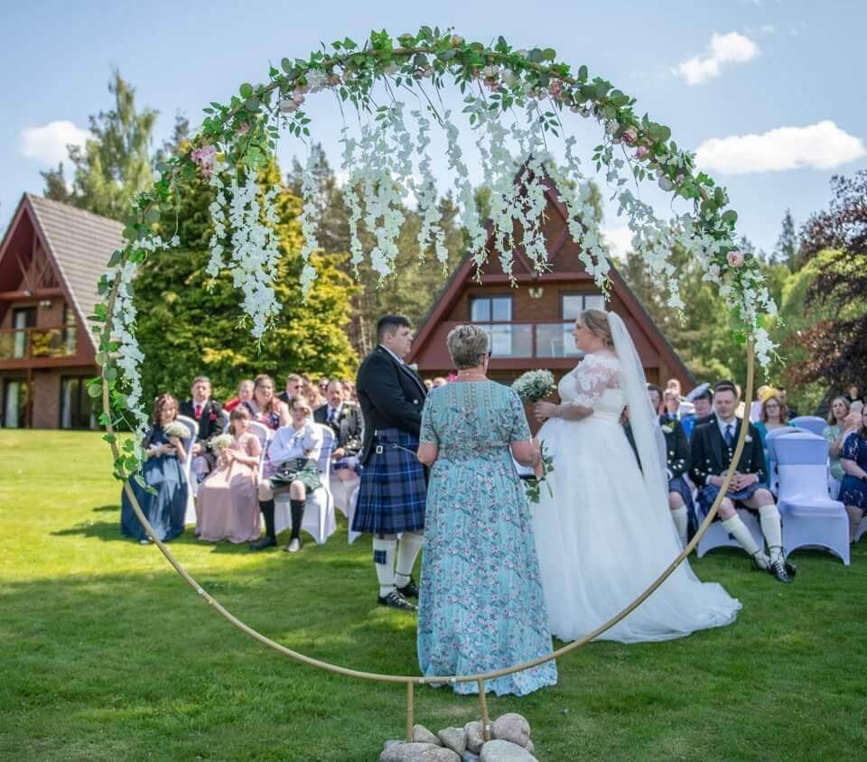 out door weddings with the celebrant angel mary gibson humanist wedding celebrant aberdeen