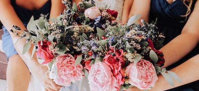 wedding bouquet types of wedding bouquets with the celebrant angel aberdeen humanist weddings aberdeen
