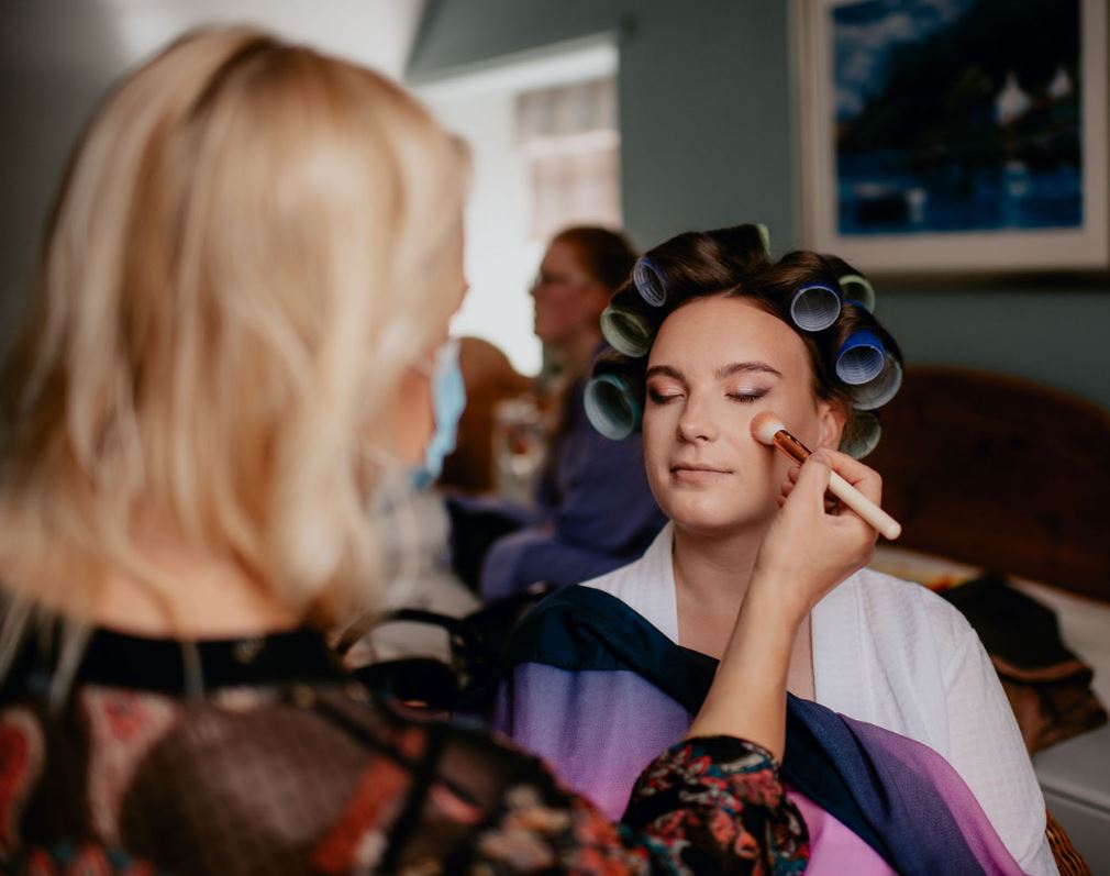make up how to stop blushing on wedding day with the celebrant angel aberdeen