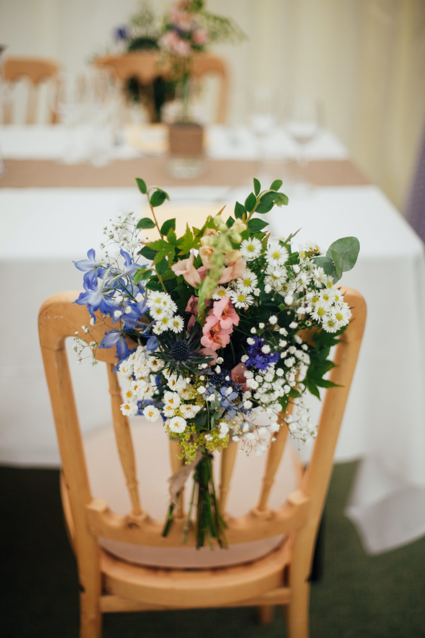 kelly-jean-4ZeVqax_c94-unsplash what to save from your wedding day with the celebrant angel in aberdeen