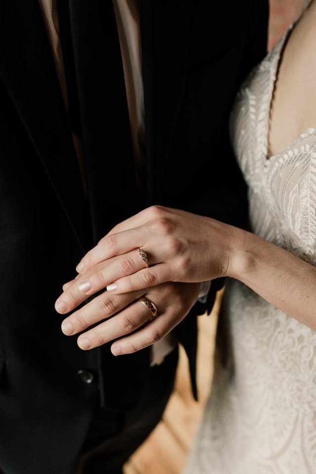 matias-north-8hz7CTLpOmQ-unsplash the legal bits with the celebrant angel couples ceremonies