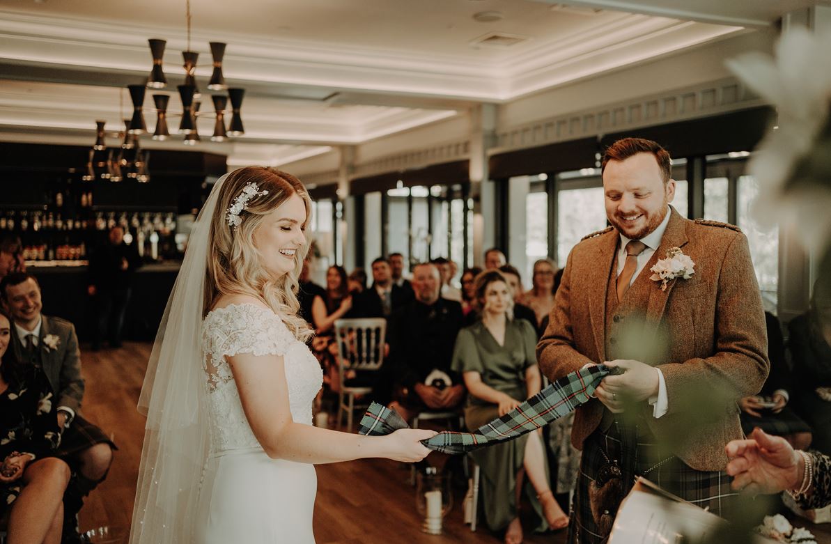 7 anna and scott salter wedding with the celebrant angel aberdeen