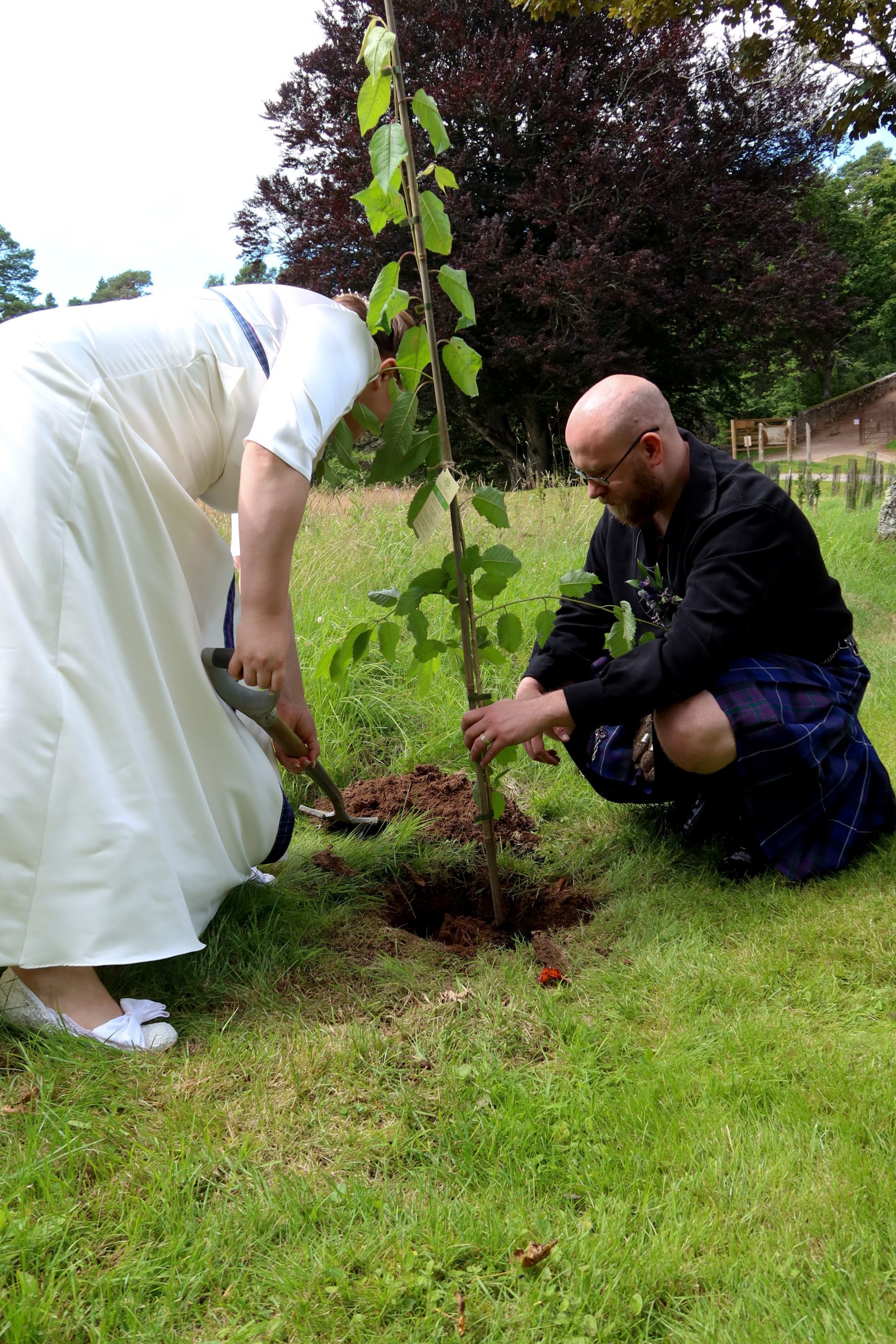 -gDuOPxs tree planting ritual with the celebrant angel aberdeen