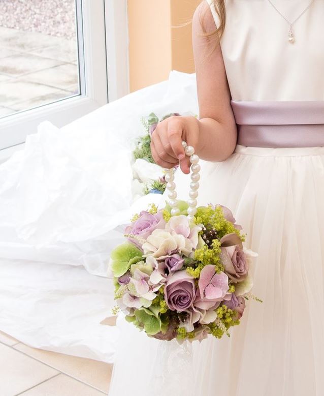 types of wedding bouquet with the celebrant angel aberdeen humanist wedding celebrant aberdeen