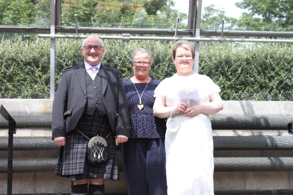 maggie and gary wedding blessing with the celebrant angel aberdeen