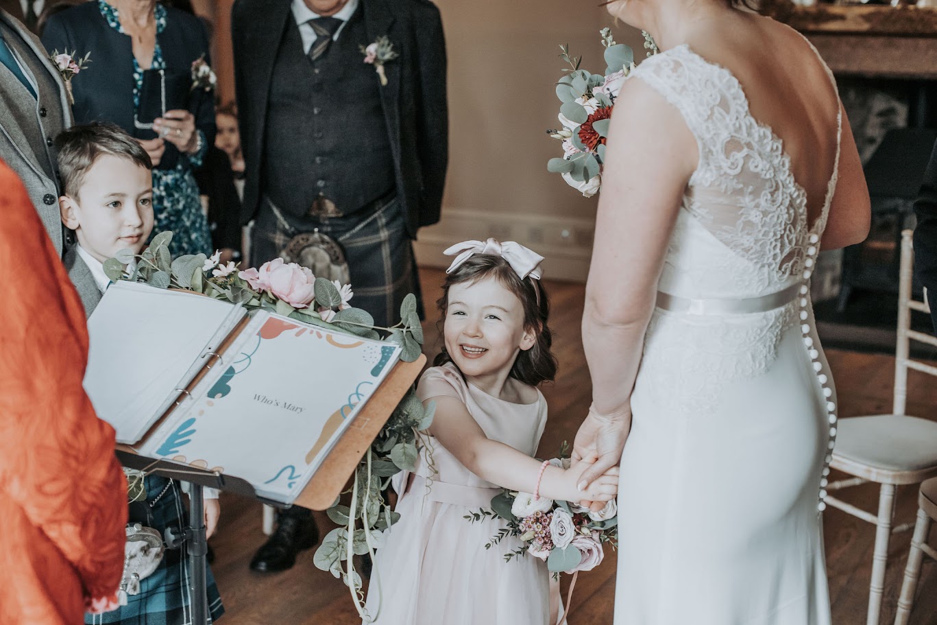 YANDFCER-10 choosing your wedding vendors with mary gibson the celebrant angel aberdeen