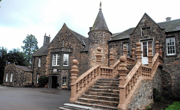 nicole and grant's wedding at meldrum house with mary gibson the celebrant angel aberdeen